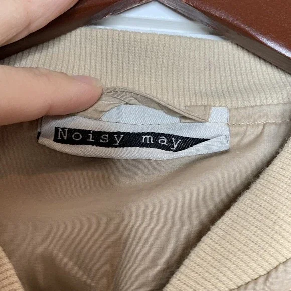 NOISY MAY Jacket Small Lip Stick Ice Cream Bars Tan Beige Short Cropped British - Picture 3 of 8